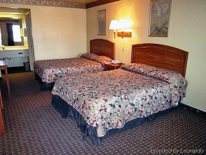 Motel 6 Seguin Tx Exterior photo